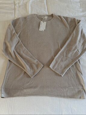 NWT BAREFOOT DREAMS COZYCHIC ULTRA LITE RIBBED CREWNECK